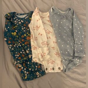 3 Carter’s L/S Girl’s Onesies NB